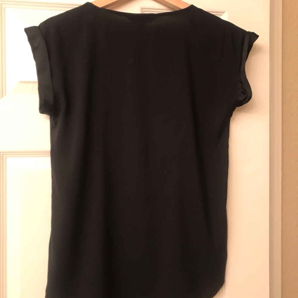 Black Express top - Picture 2 of 3